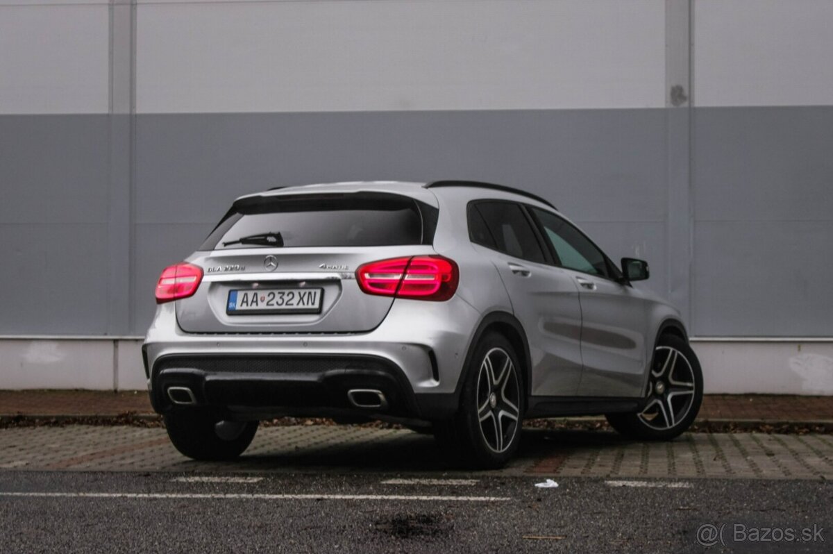 Mercedes-Benz GLA 220d 4MATIC AMG - Line - 4