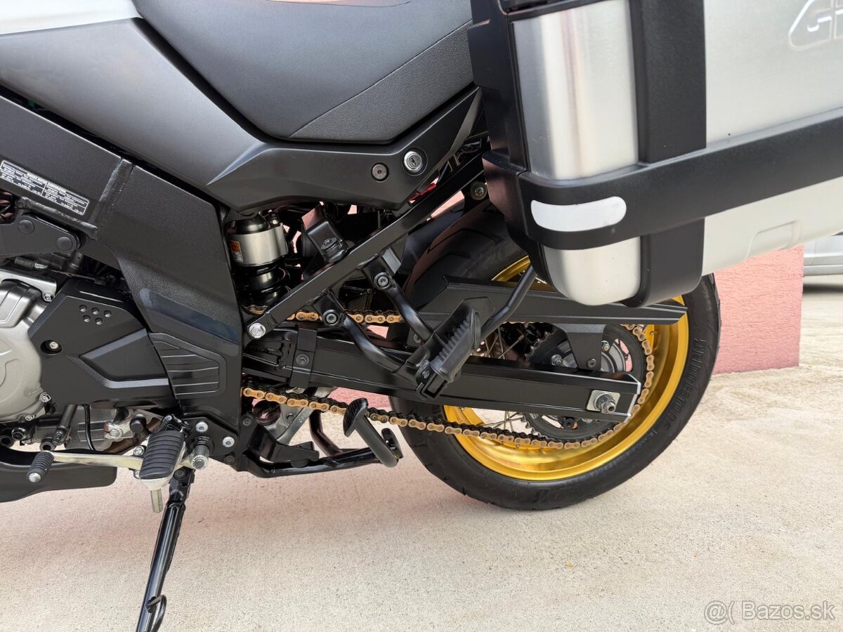Suzuki DL650 XT - 4