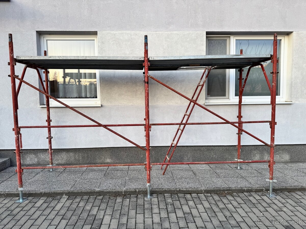 Lešenie - 4