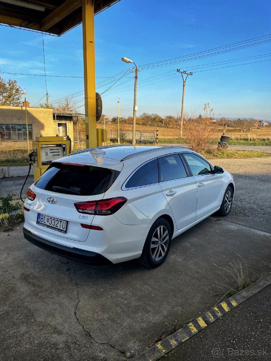 Hyundai i30 1.6CRDI 2018 151tis. km - 4