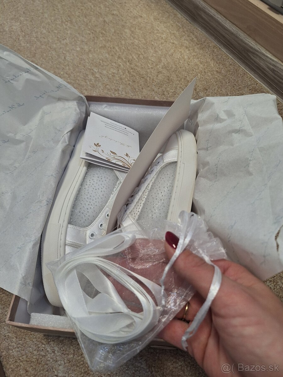 Svadobné tenisky veľ. 37,38 - 4
