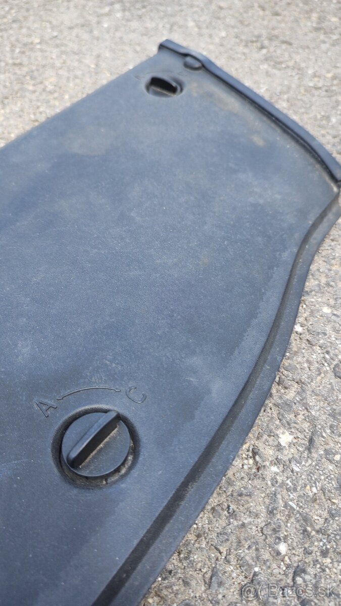 Vrchný kryt motora LANCIA LYBRA 46771000 - 4