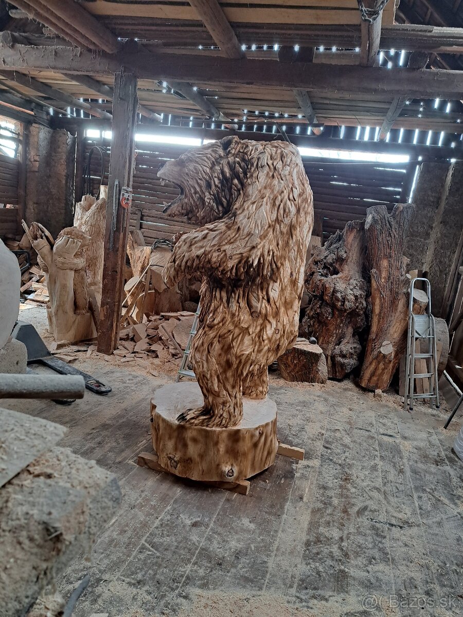 Drevorezba medved z dreva - 4