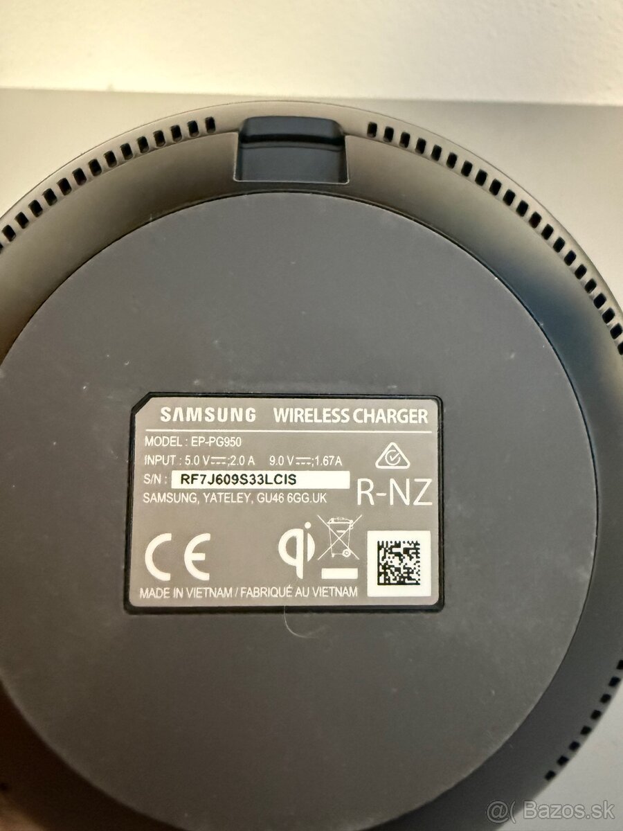 Predam rýchlu bezdrôtovú nabijacku Samsung. - 4