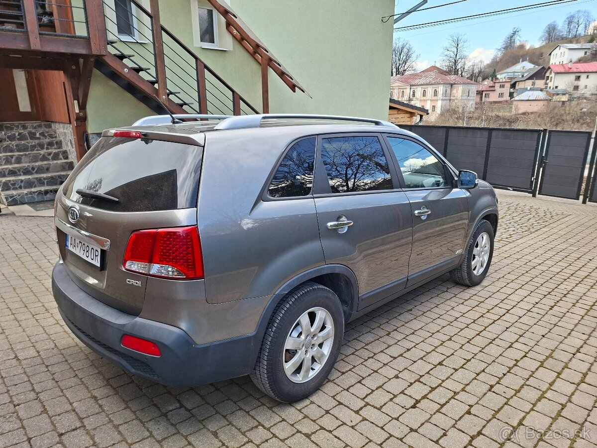 Kia Sorento 2.2crdi 145kw AT/4WD - 4