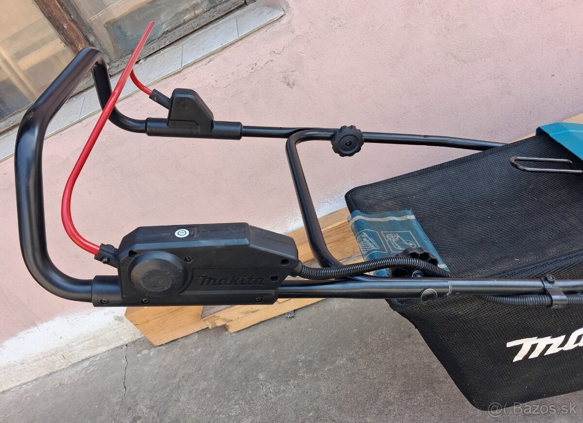 Akukosačka Makita DLM 480 - 4
