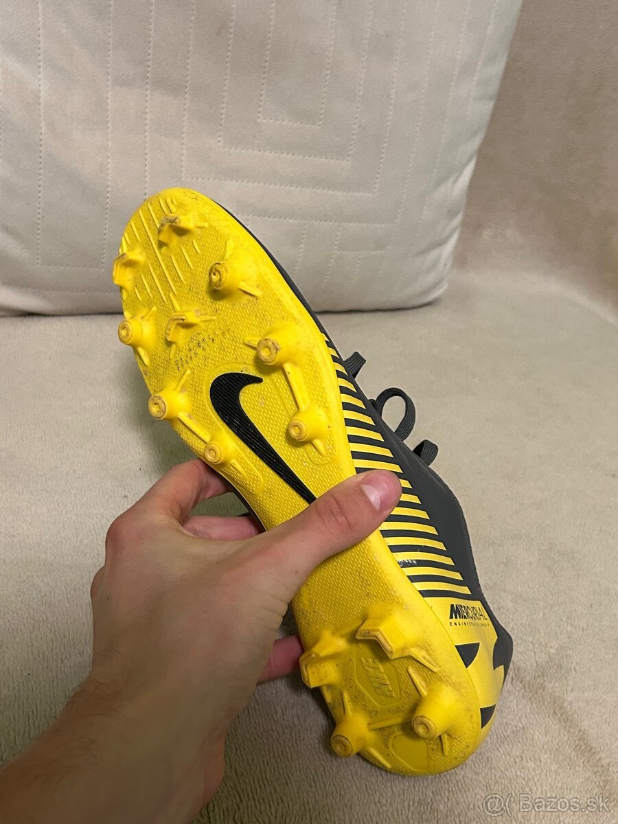 Nike Mercurial kopačky - 42,5 - 4