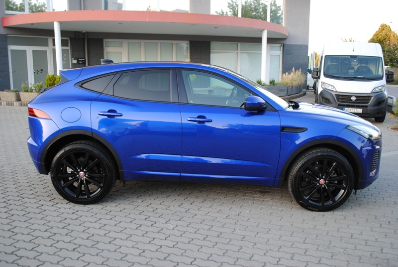 Jaguar E-Pace 2.0 I4 180k⭐R-Dynamic⭐HSE AWD A/T - 4