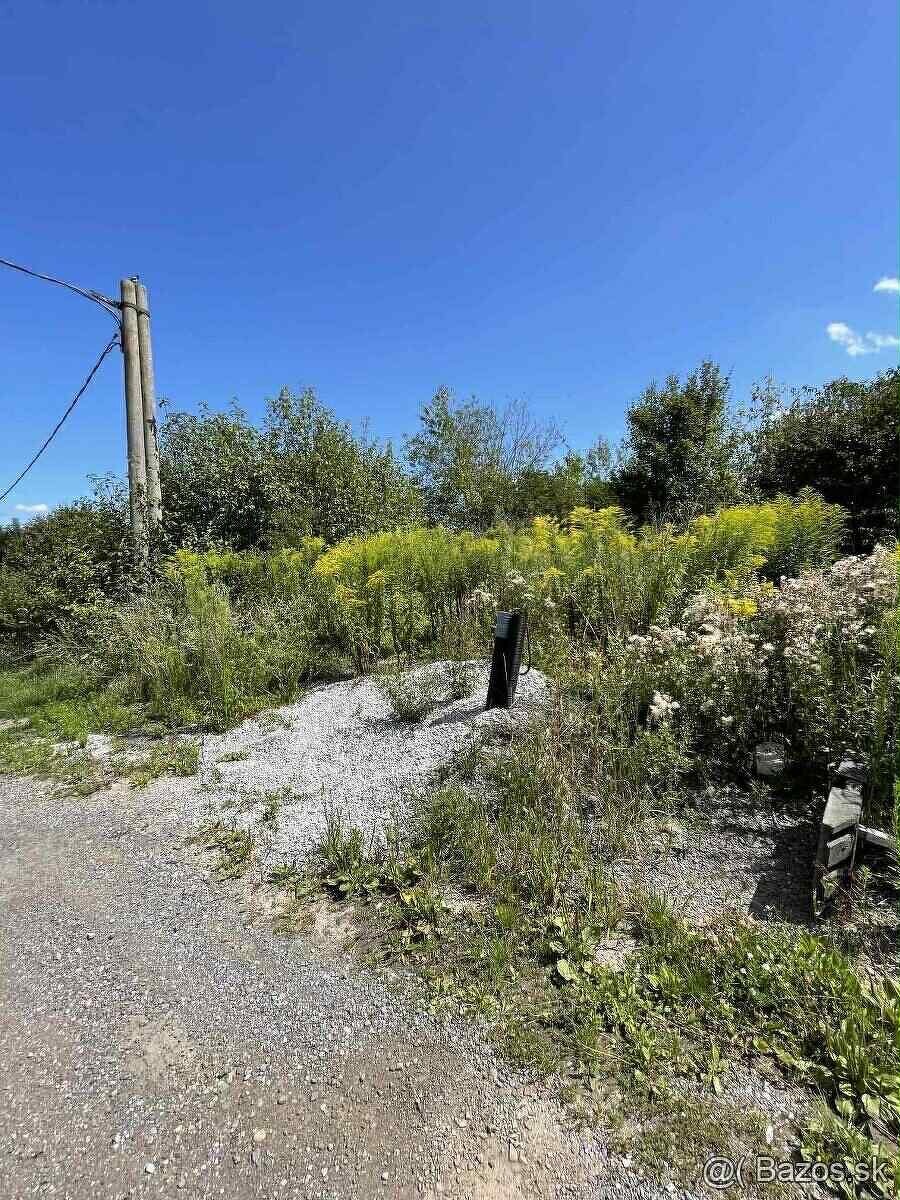 Priemyselný pozemok - 4