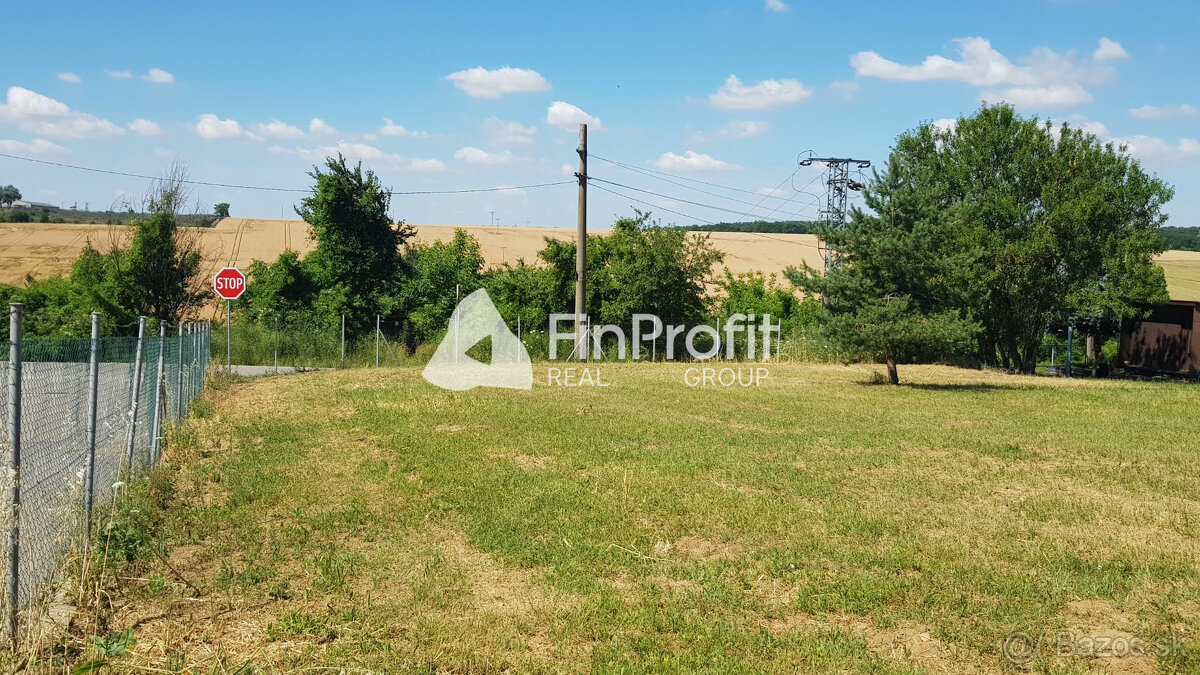 Predám stavebný pozemok pre RD Nitra - Šúdol. - 4