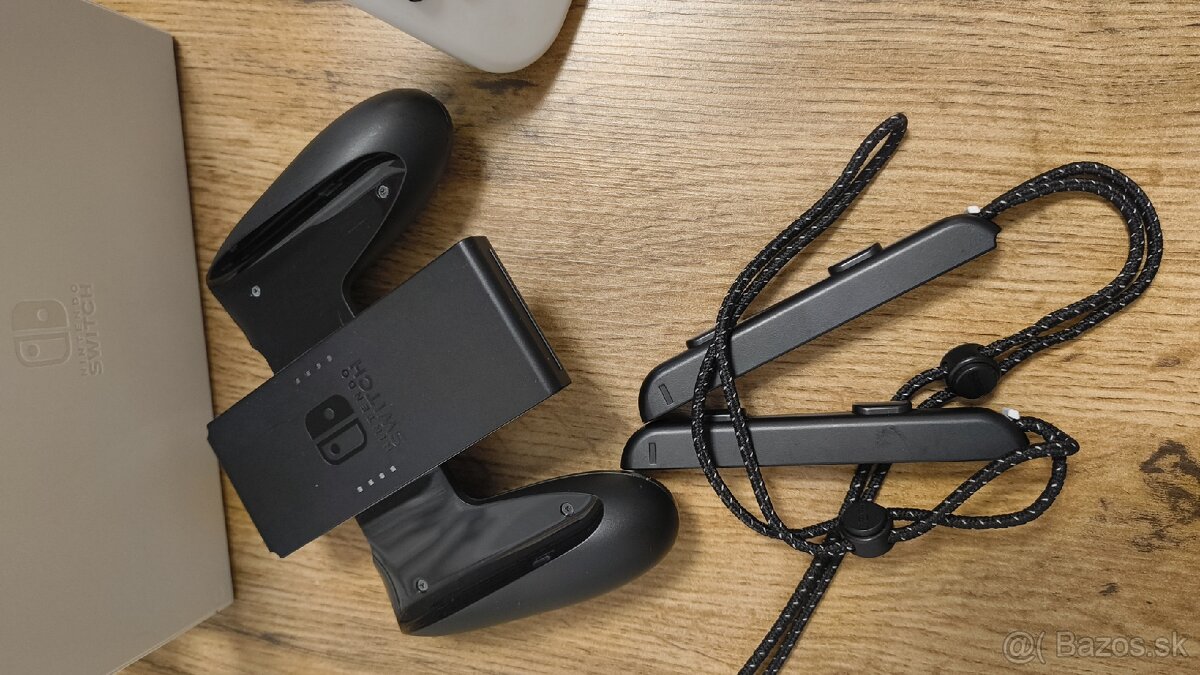 Nintendo Switch OLED - 4