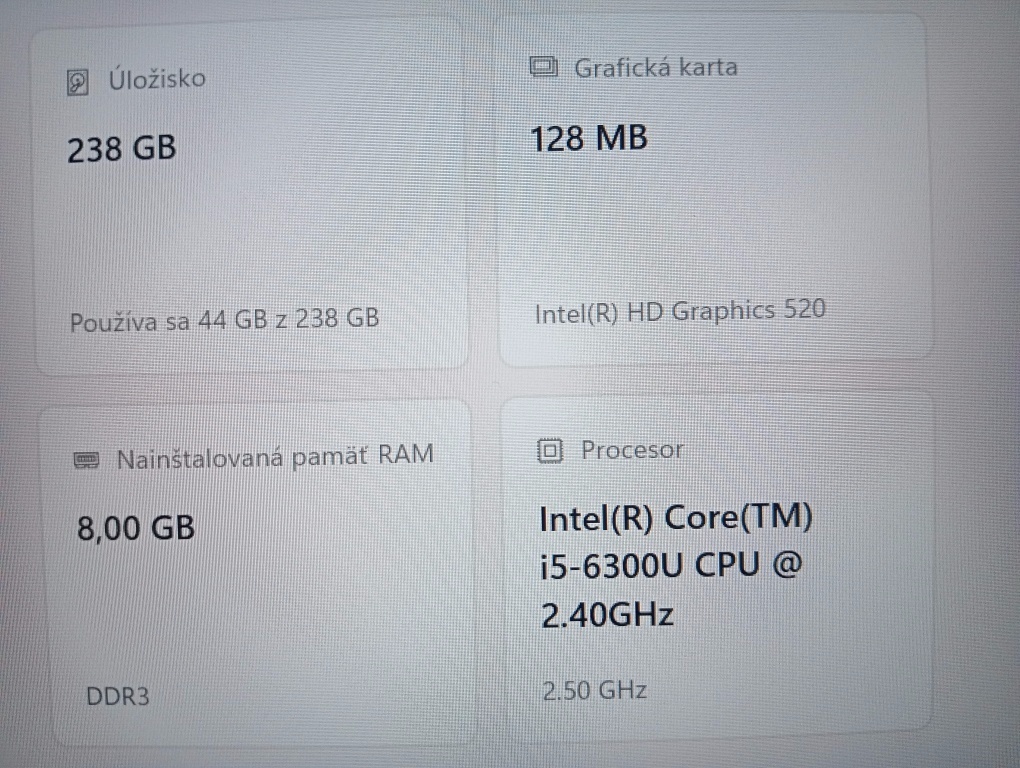 predám Lenovo Thinkpad T460 , Intel i5 , 8gb ram , Win 11 - 4
