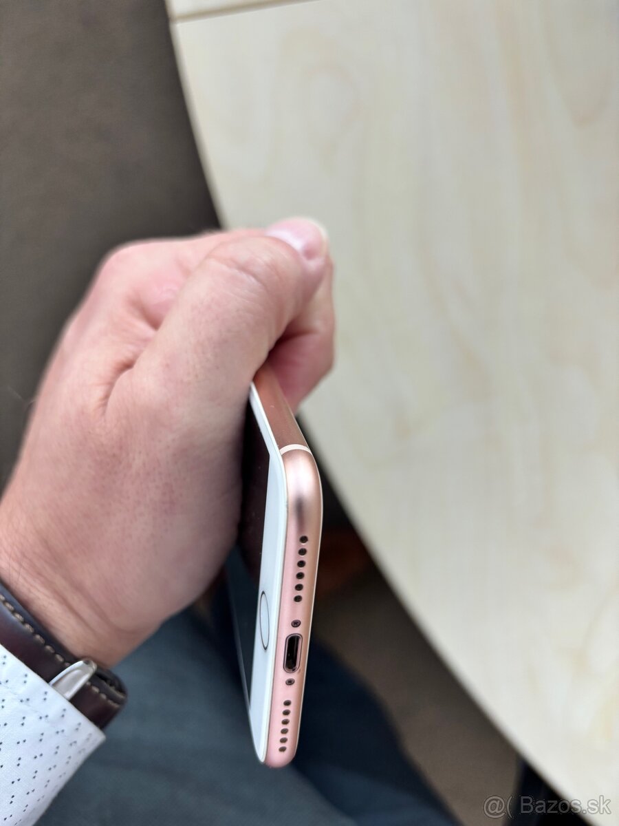 Iphone 8, 64 GB v super stave - 4