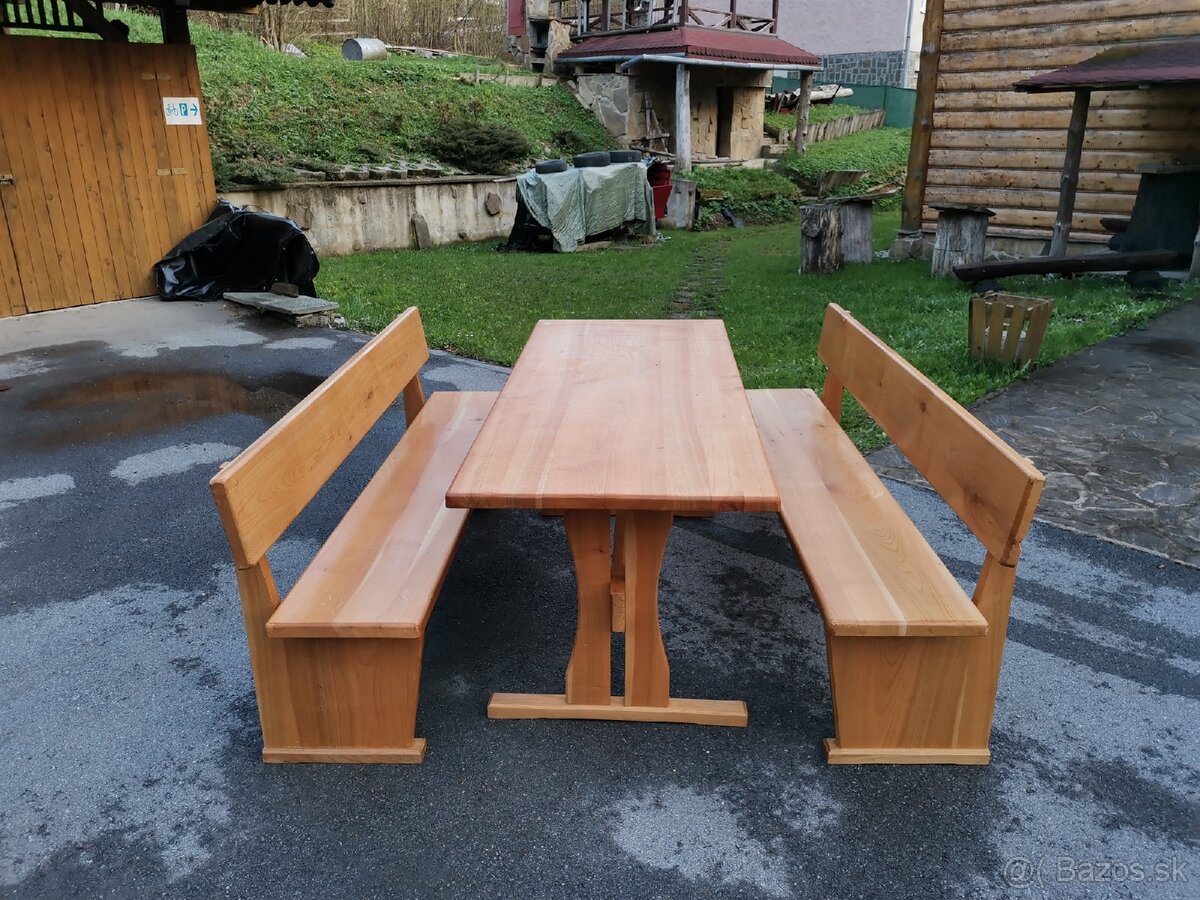 Masívne stoly s lavicami - 4
