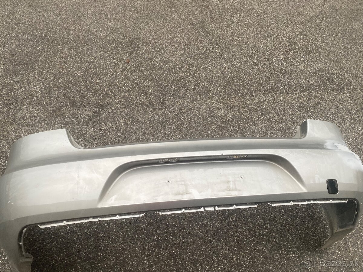 Škoda Superb 2 zadny naraznik - 4