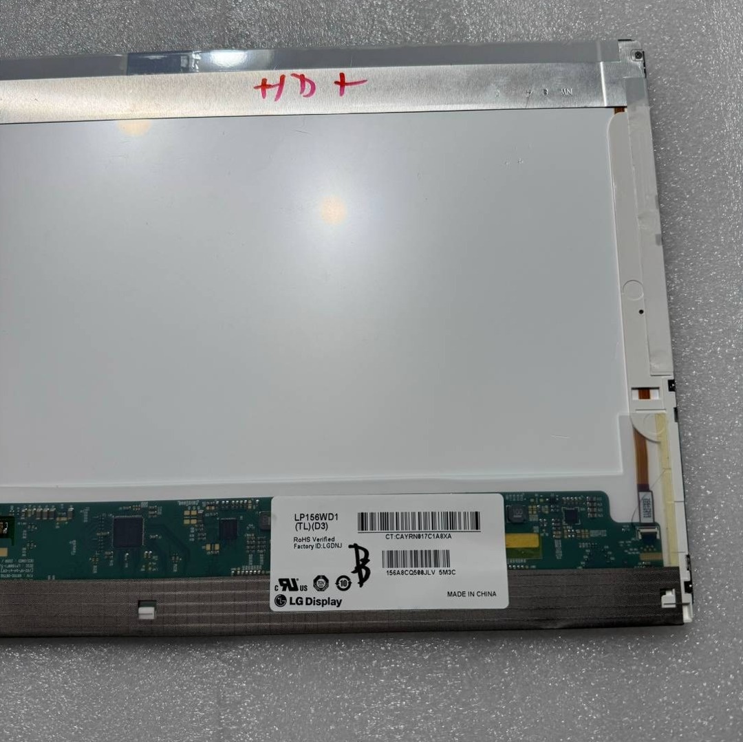 Predám obrazovku do notebooku 15,6" LED display 40pin HD+ B - 4