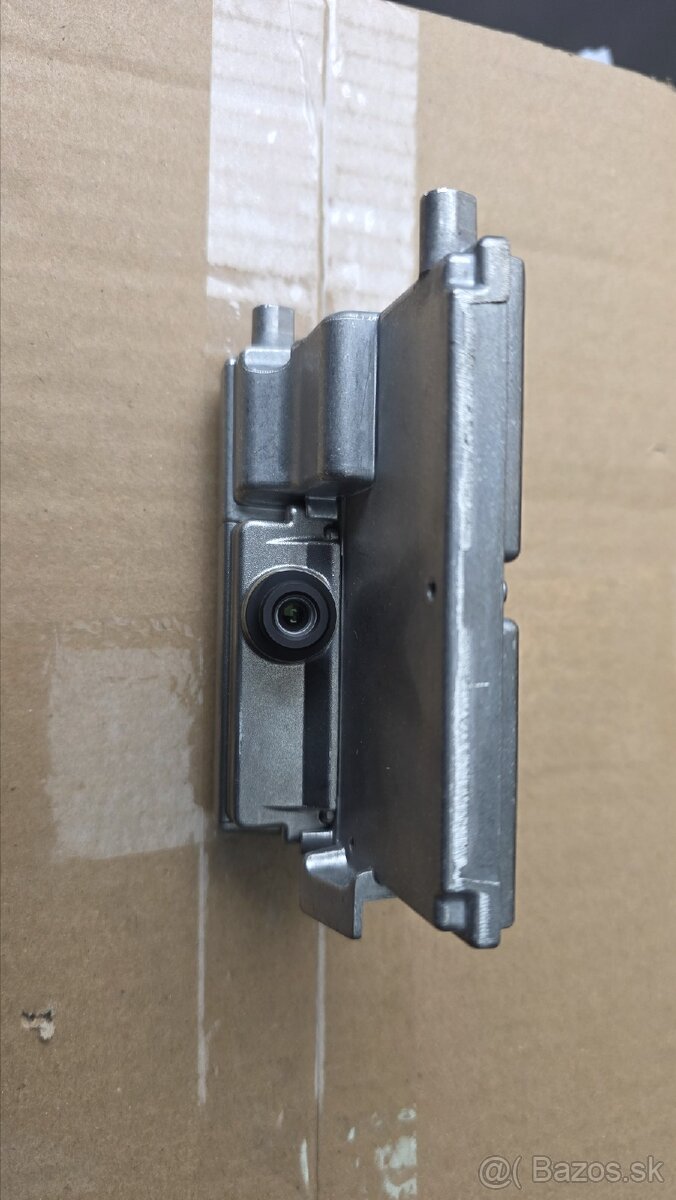 Predám prednú kameru asistenčných syst. (Lane/Front Assist) - 4