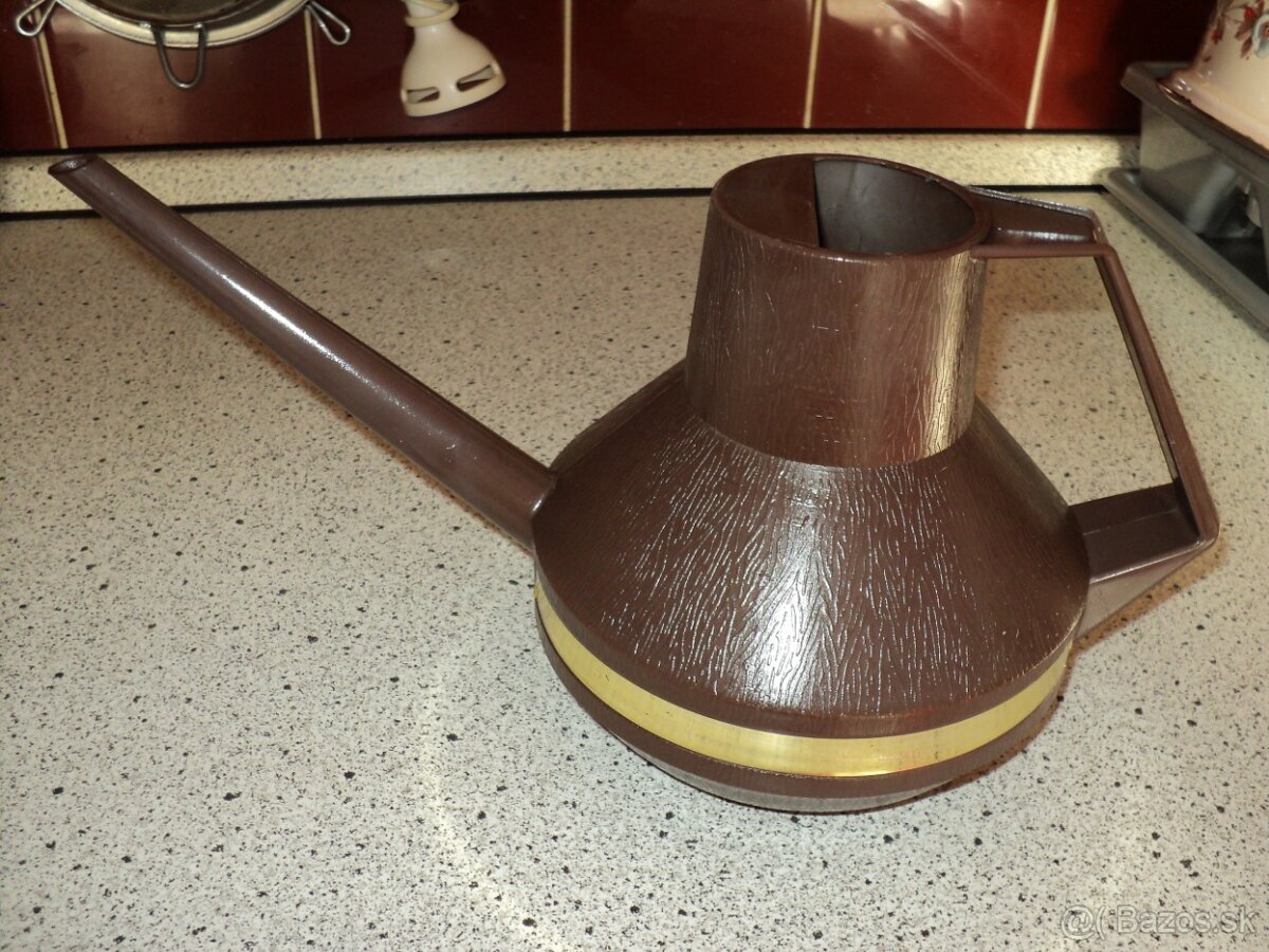 Formičky aj RETRO, čajník, kvetináče, súdok,... - 4