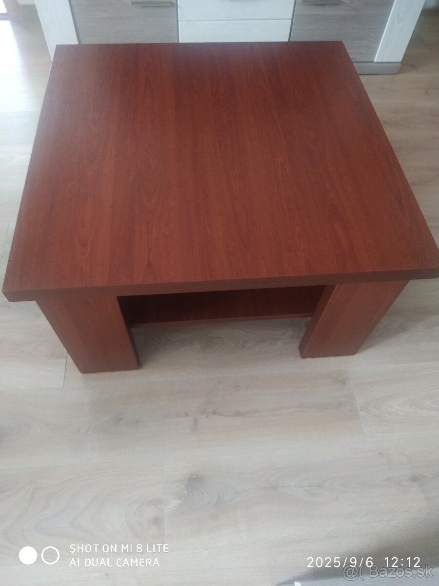 Konferenčný stolík 80cm x 80cm - 4