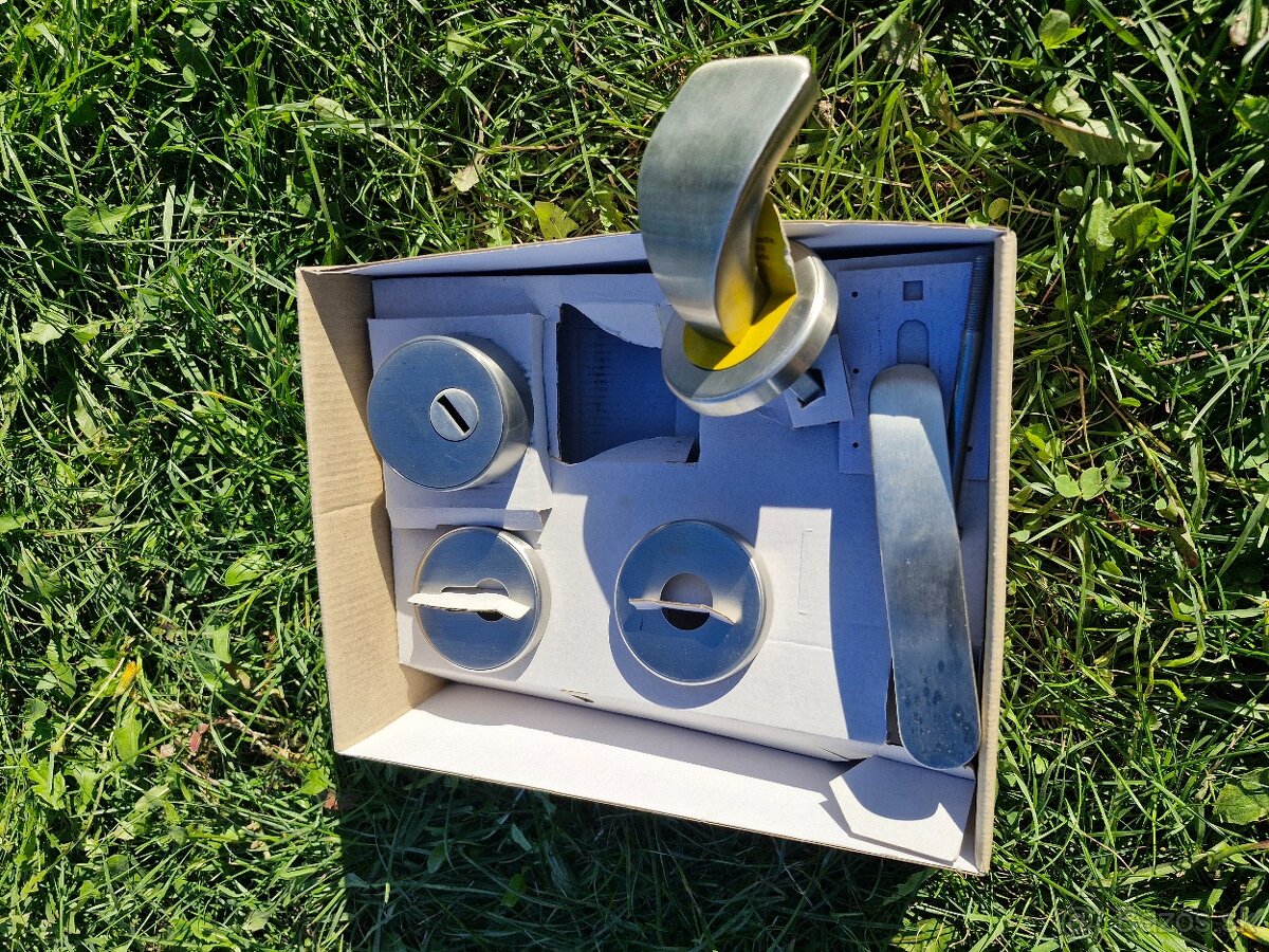 Bezpecnostne kovanie na vchodove dvere - 4