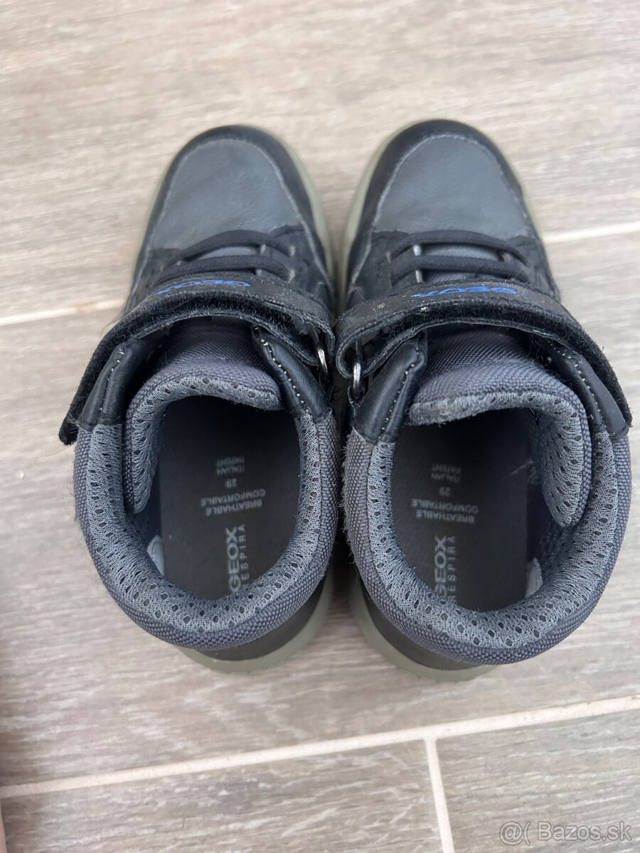 Geox prechodné topánky veľ. 29 - 4