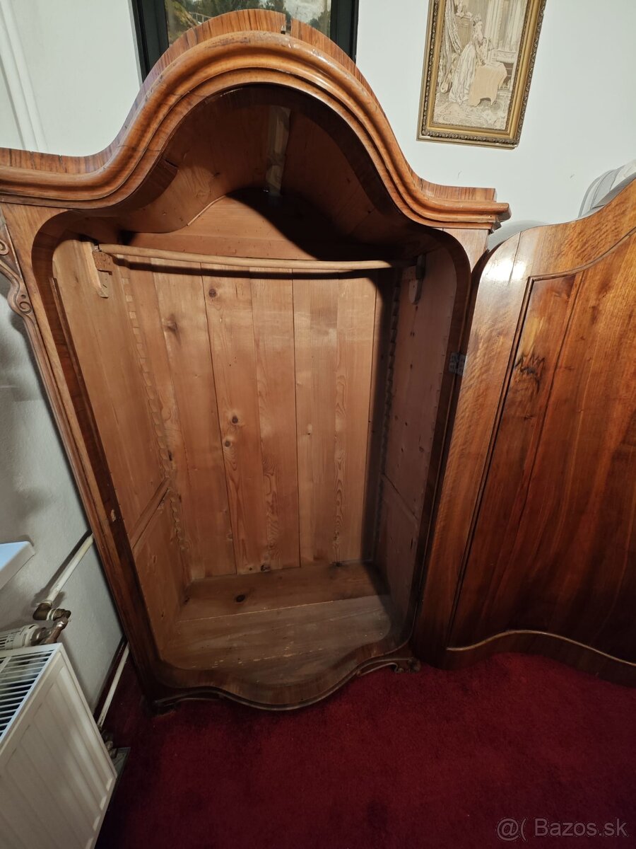 starožitné skrine - 4