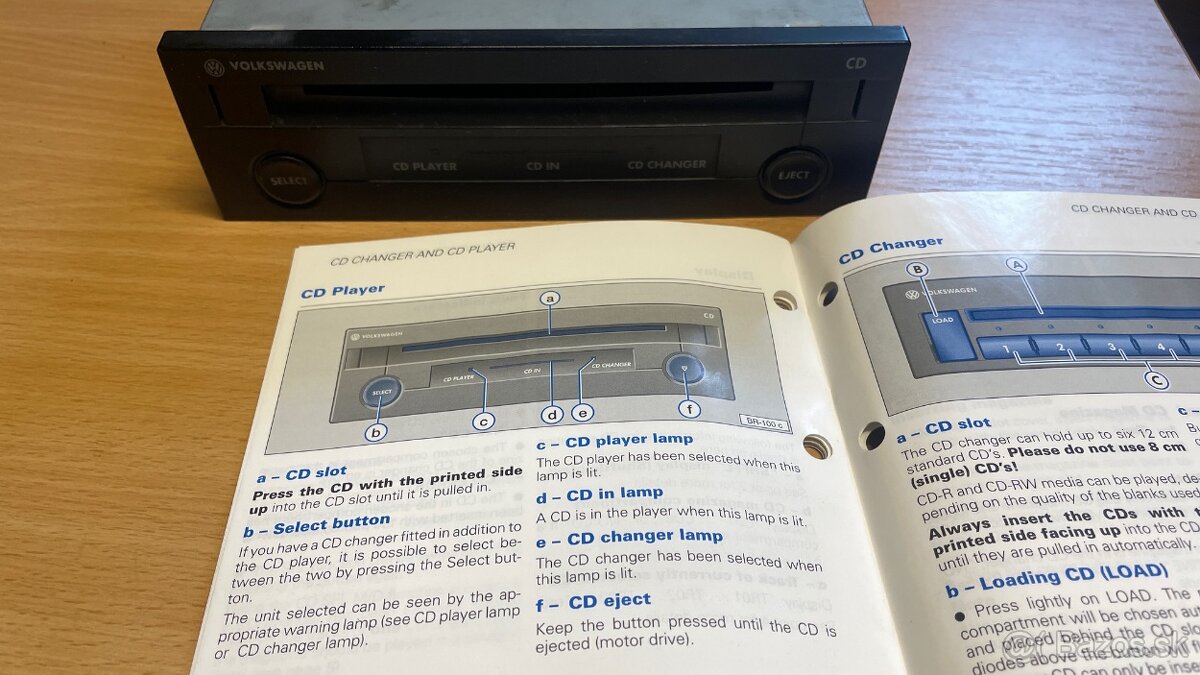 Originál CD prehrávač VW - 4