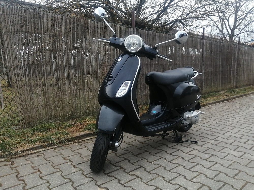 Piaggio Vespa LX 125 - 4