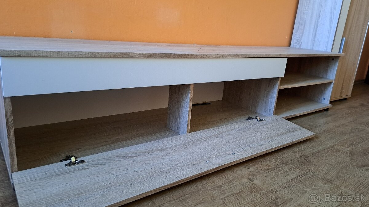 Nábytok - 4
