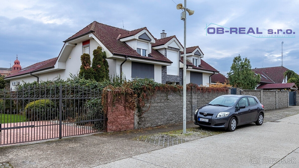 Predaj 8izb RD pozemok 1710m2 top lokalita Sládkovičova. - 4