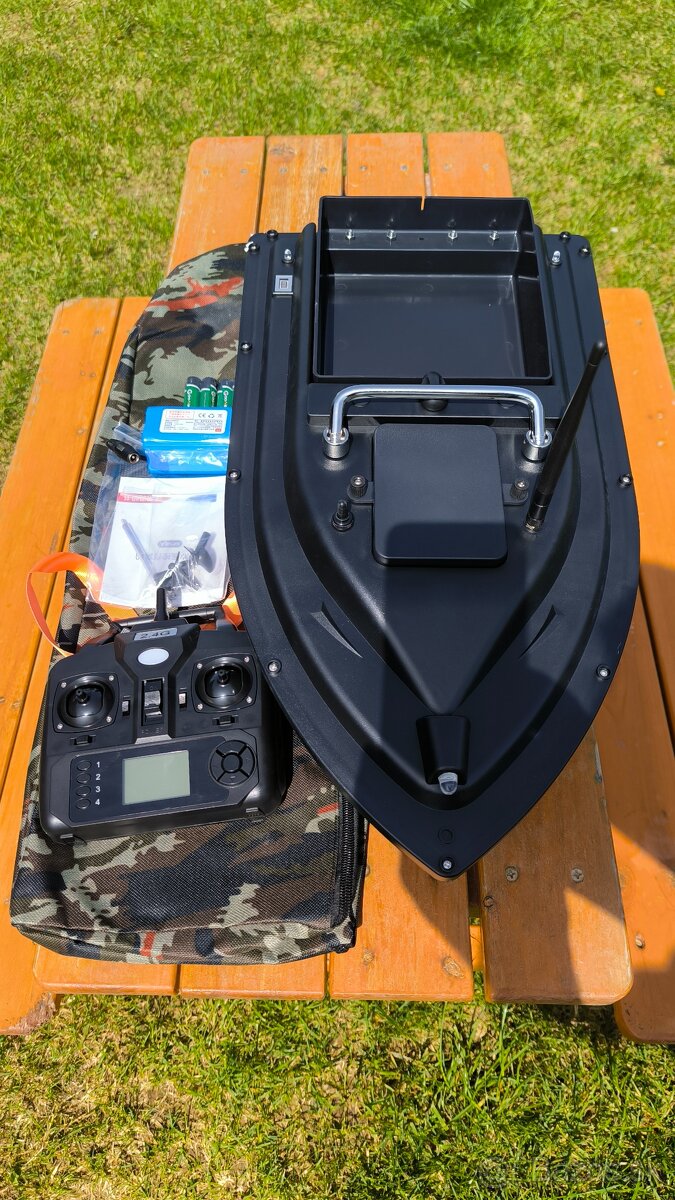 GPS Zavážacia zakrmovacia loďka - 4