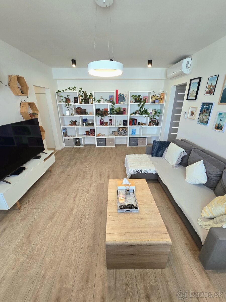 SAMOSTATNÁ IZBA V CENTRE KOŠÍC - 4