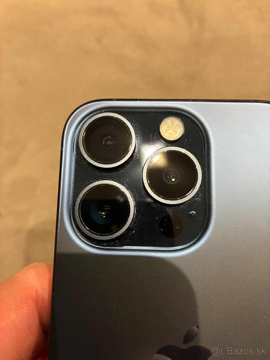 iPhone 15 Pro 256GB Blue - 4