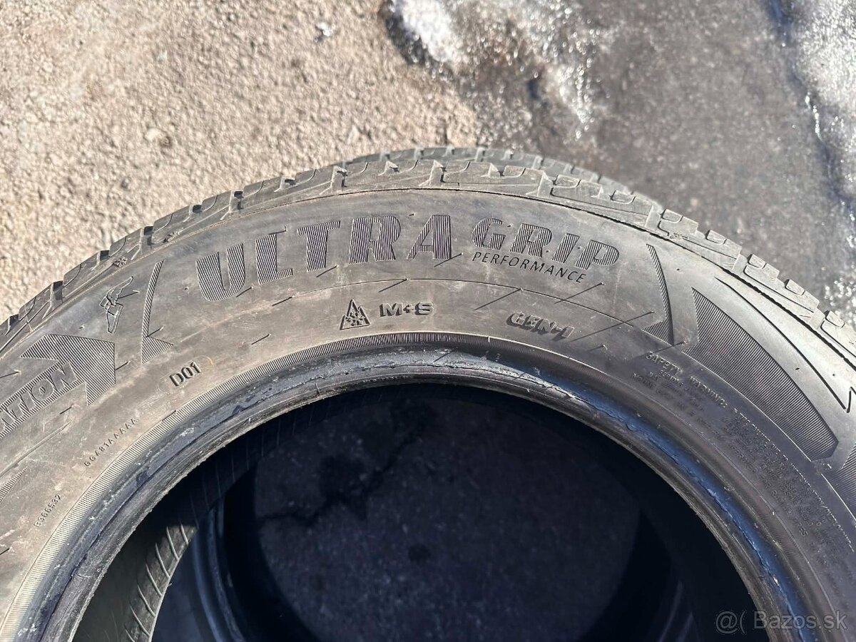 Goodyear 215/65R16 - 4