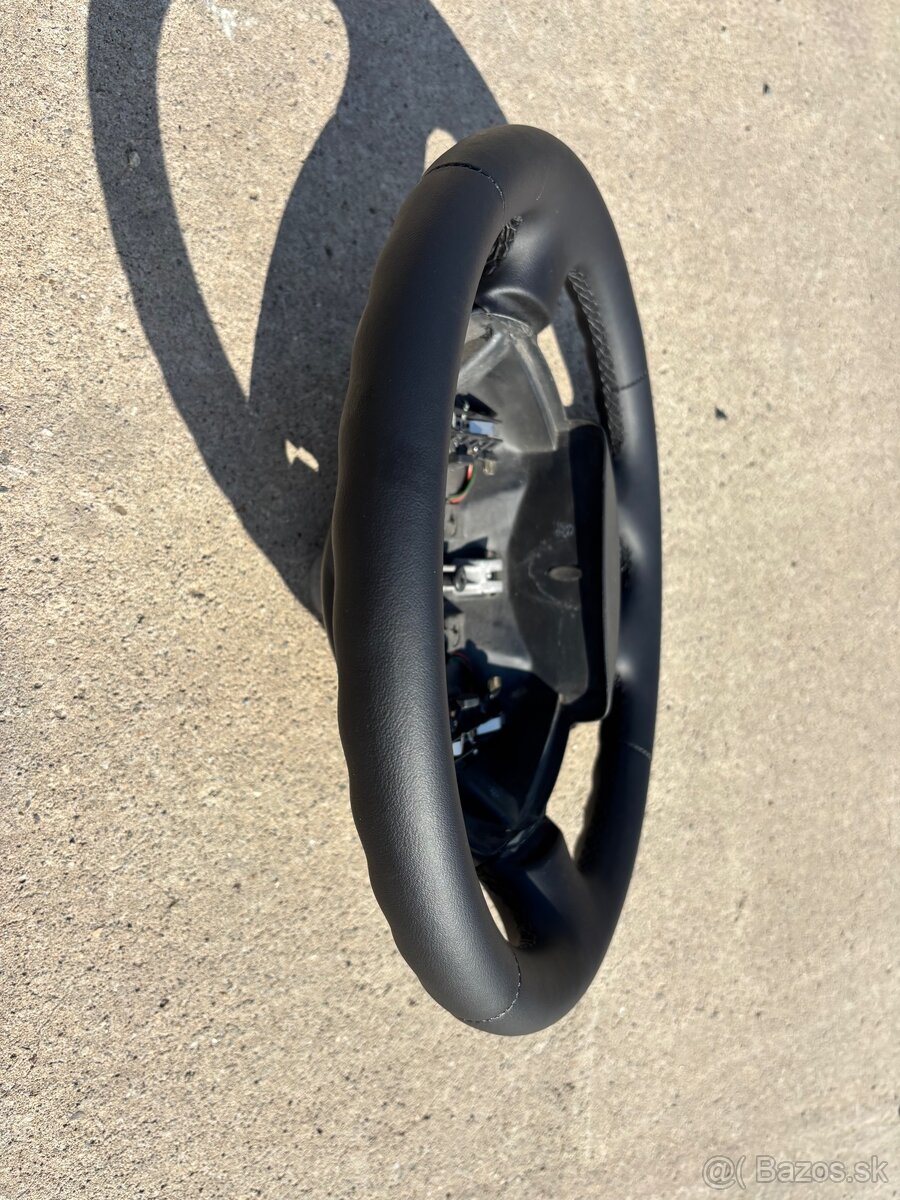 Kožený volant Trafic 2 Vivaro Primastar ako nový - 4