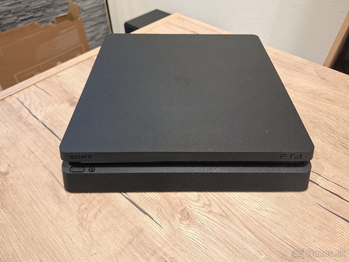 Sony PlayStation 4 500GB - 4