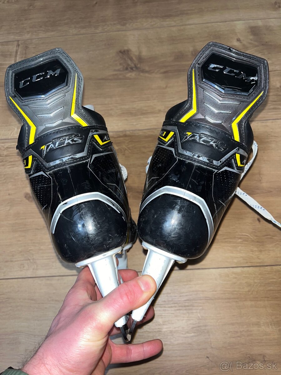 CCM Super Tacks AS1 veľkosť 45 - 4