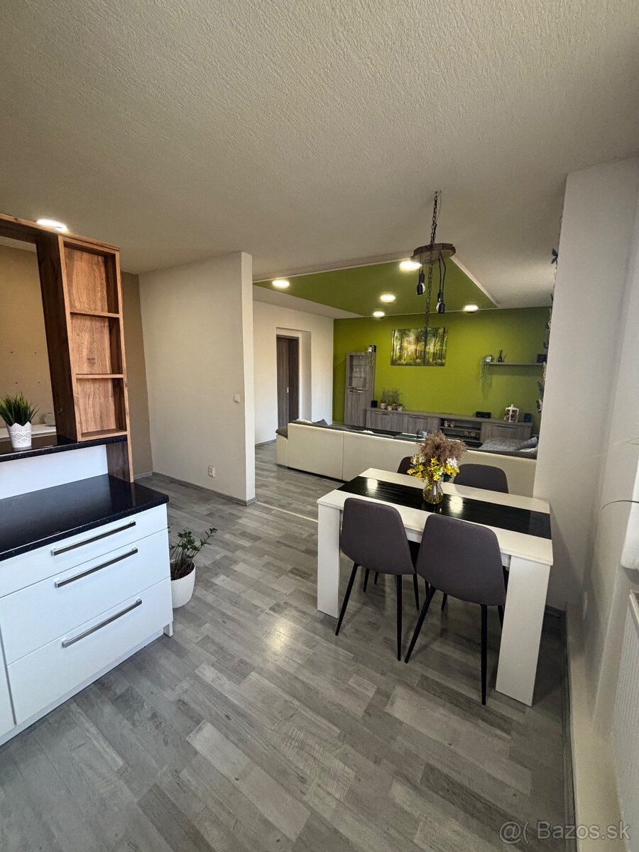 Prenájom 2 izboveho bytu - 4