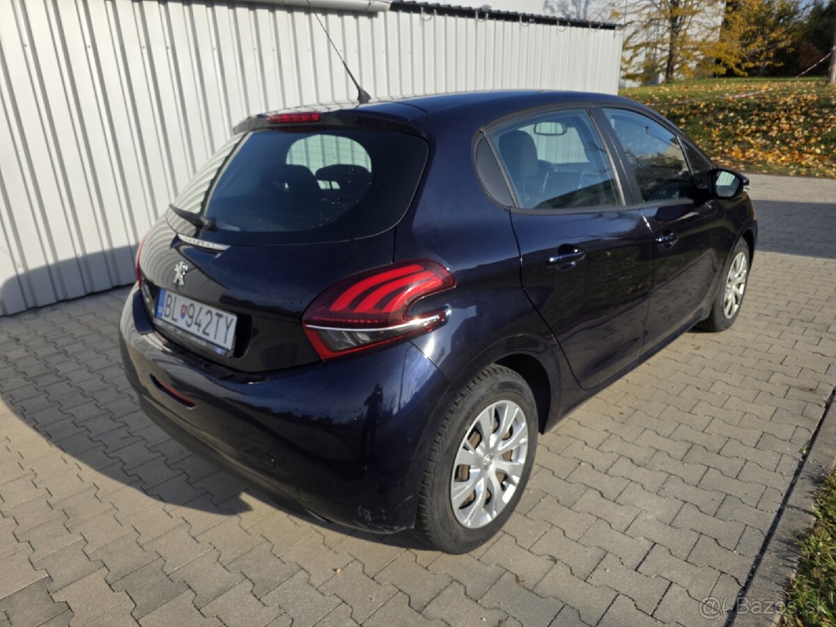 Peugeot 208 1.2 PureTech Active - 4
