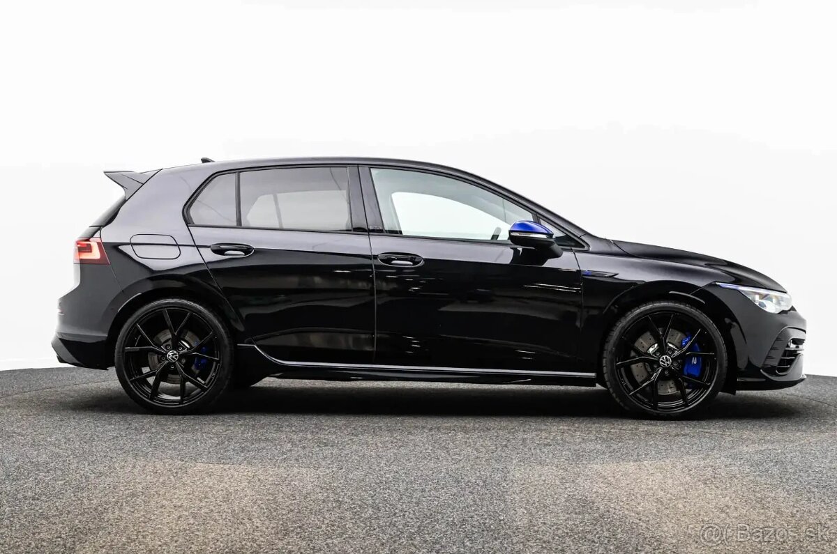 Volkswagen Golf R - 4