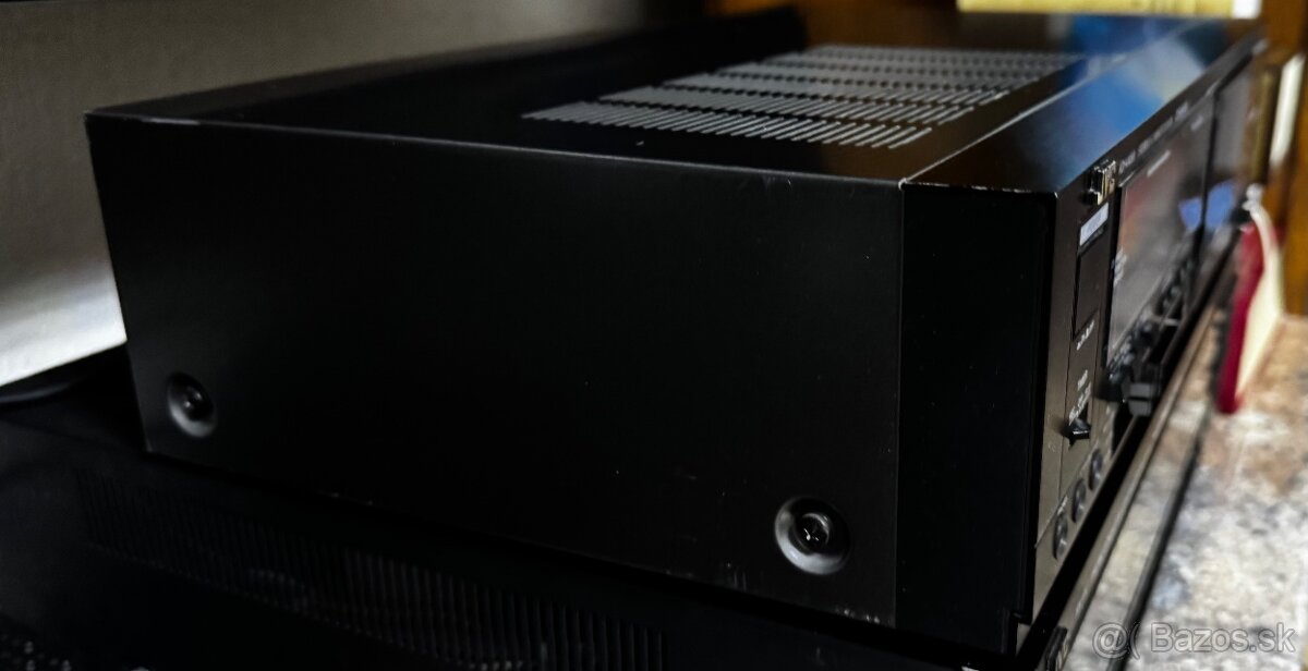 JVC KD V400 - 4