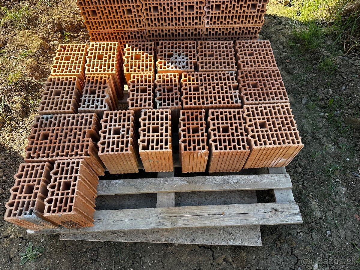 Predám Tehly Heluz P15 25 brusená - 4