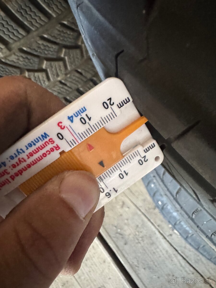 Hankook 195/65 R15 - 4