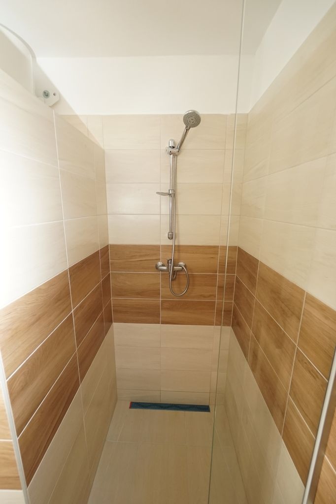 Pekný 1,5i byt v novostavbe s wifi a parkovaním - P. Terasa - 4