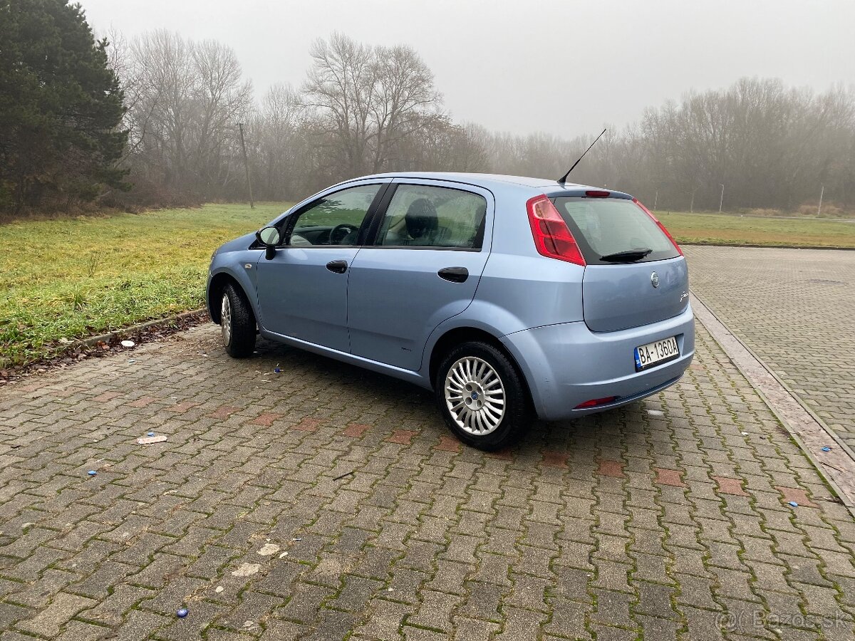 Fiat Grande Punto 1.2 8v Active 48kW65HP M5 - 4