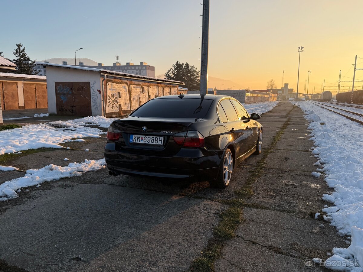 Bmw e90 330i 3.0 190kw automatická prevodovka - 4