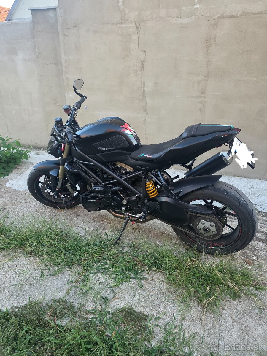 Ducati - 4