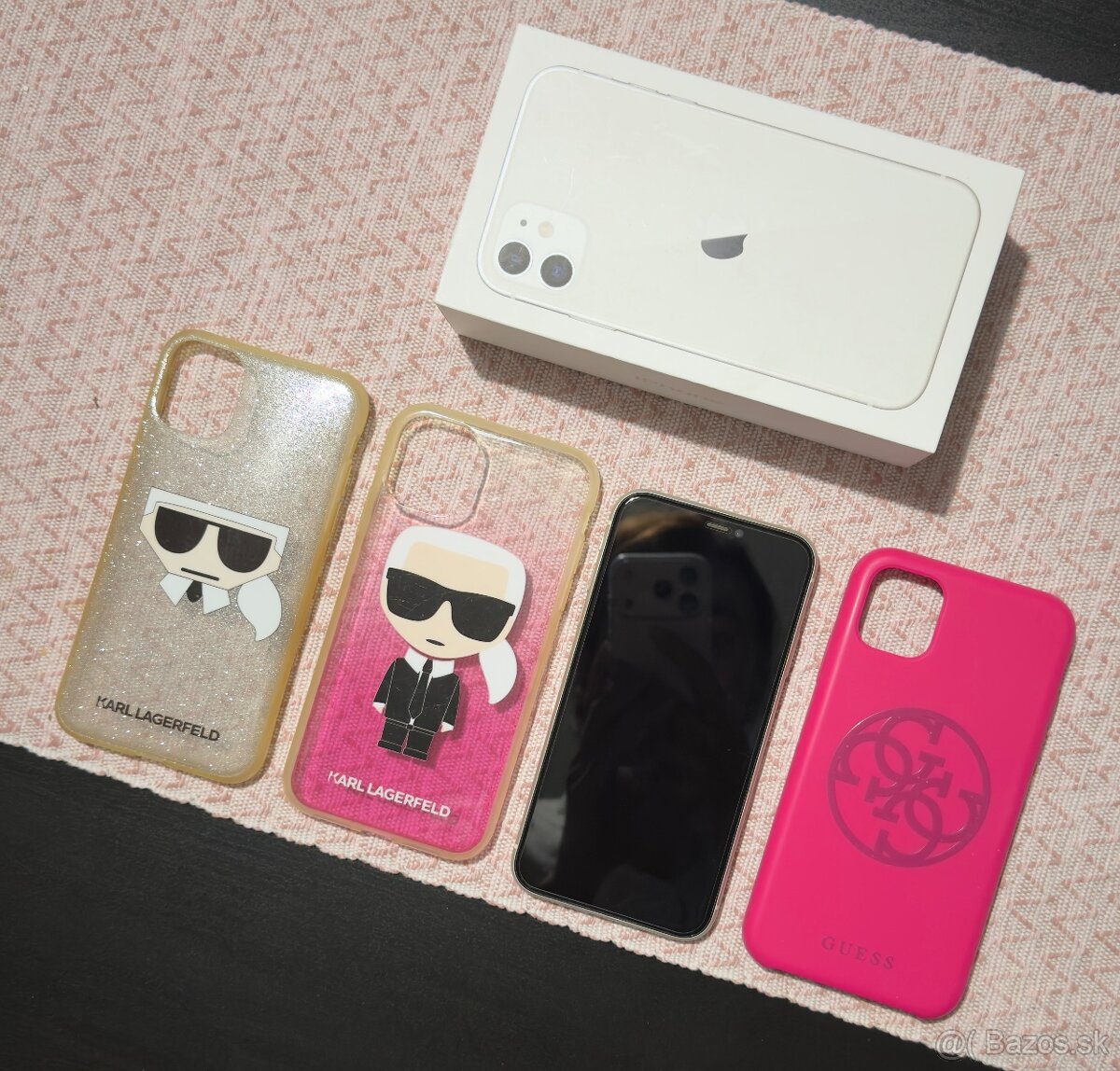 Apple iPhone 11, 128 GB, biely/white - 4