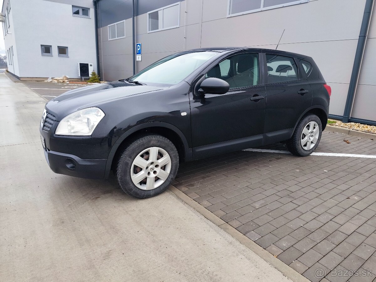Nissan Qashqai 1.6 - 4