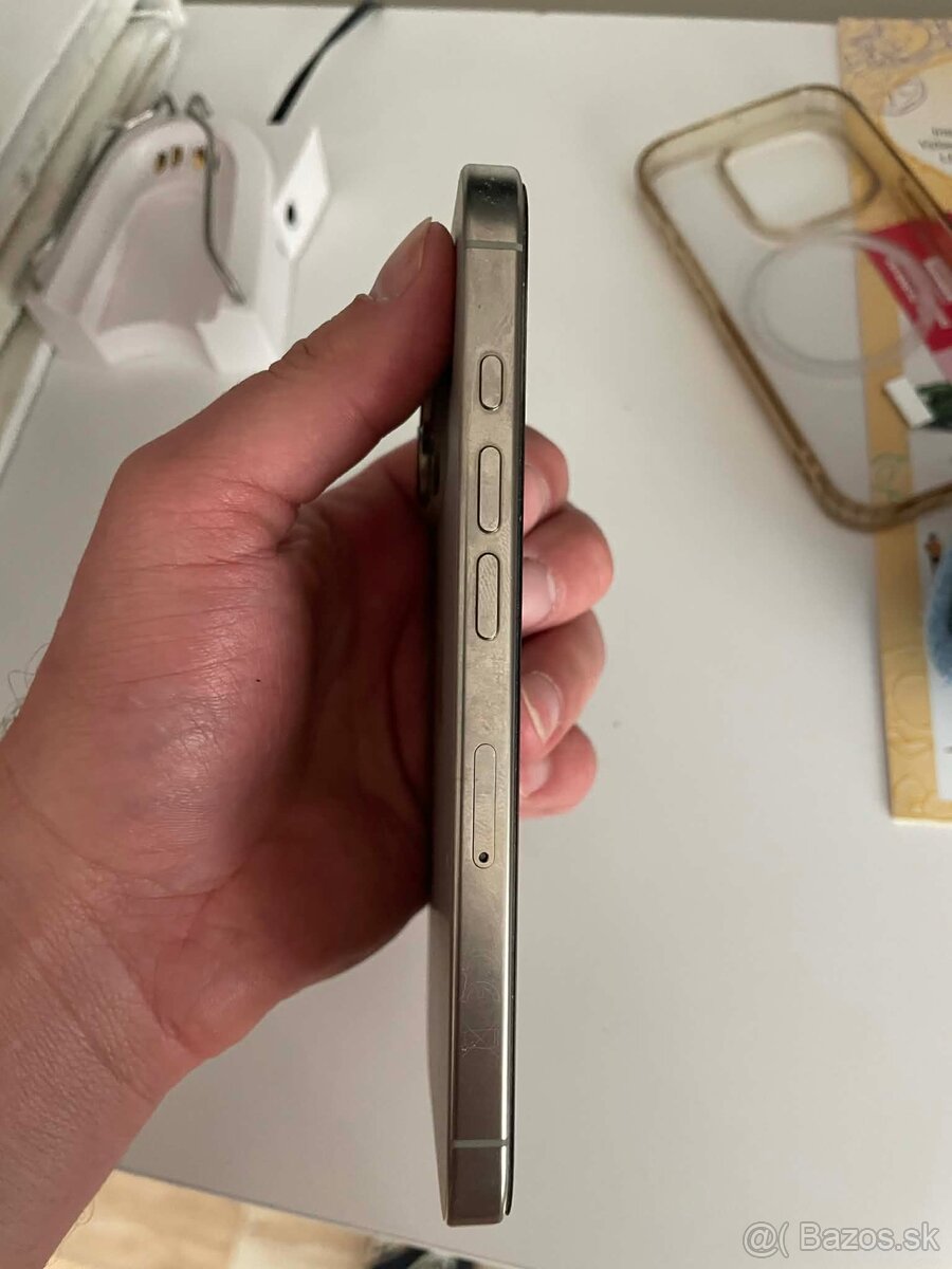 Iphone 16 pro 128 gb - 4